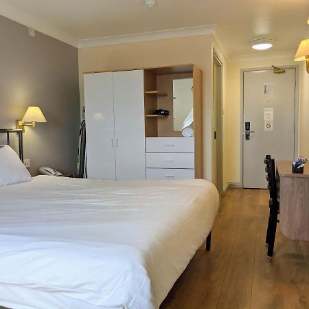 247Hotel.Com Όλνταμ Εξωτερικό φωτογραφία